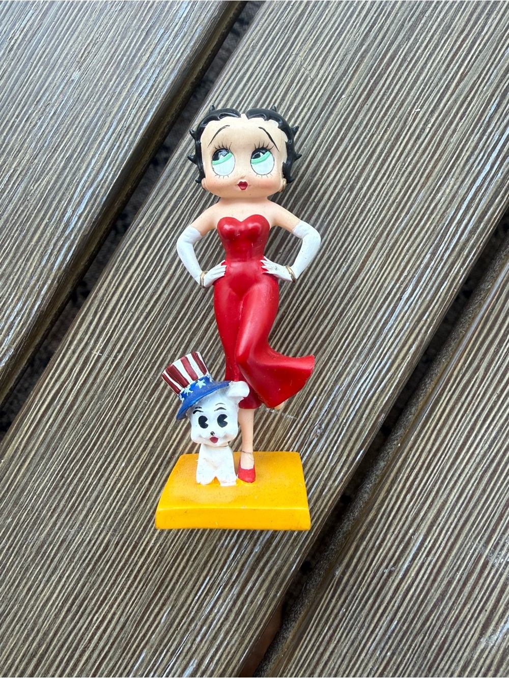 Vintage 2002 Betty Boop Red Dress Patriotic Pudgy Figurine 4 Inch